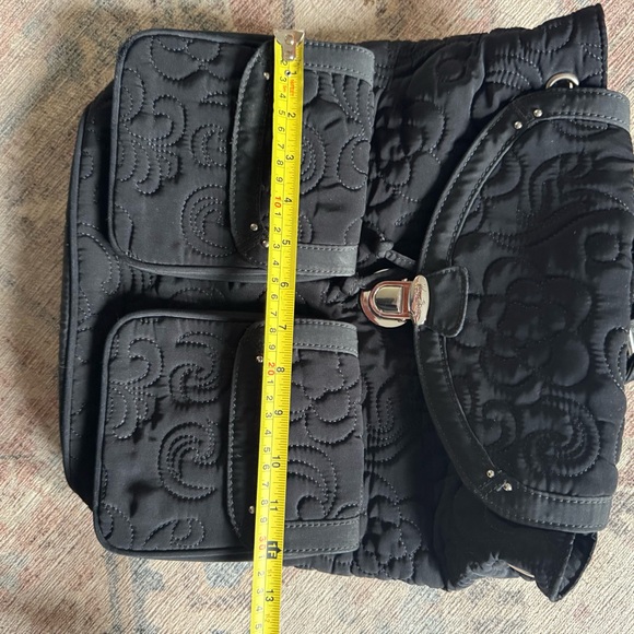 Vera Bradley Quilted Floral Amy Backpack Black Drawstring Essential Bag Boho - Picture 16 of 16